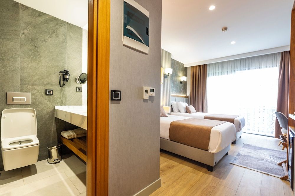 undefined North Star Hotel 9