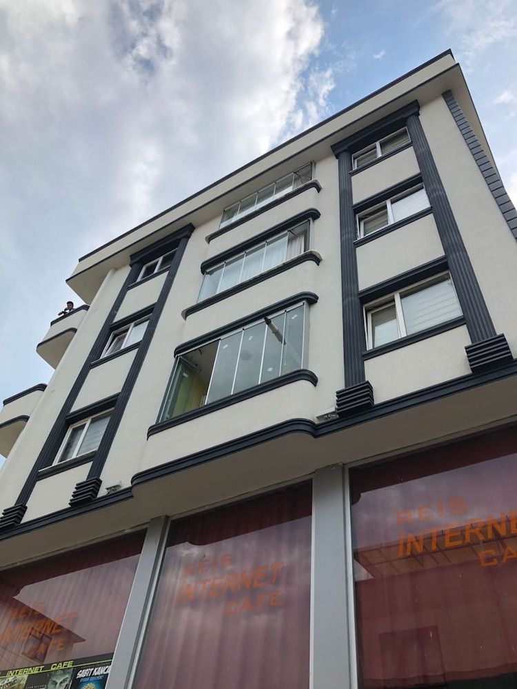 undefined Uzun Apart 2