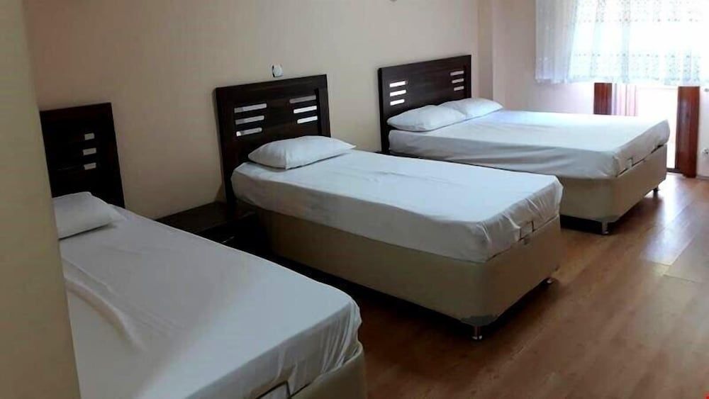 undefined Altintas Dinlenme Tesisleri 2