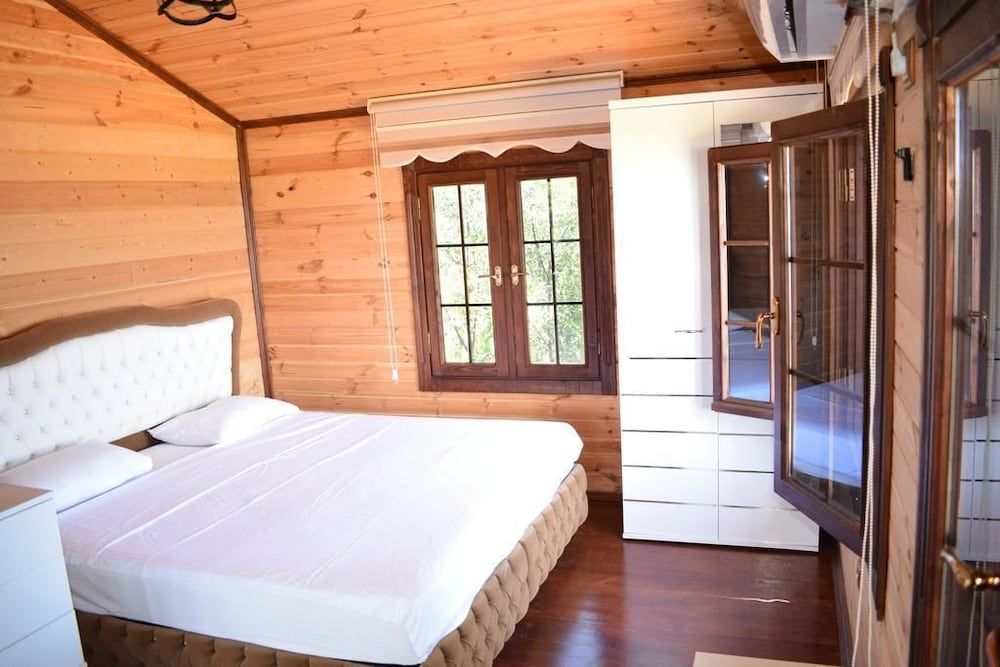 undefined Zahi Bungalov 6