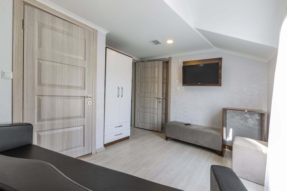 Alya Hotel Business Twin Room 5