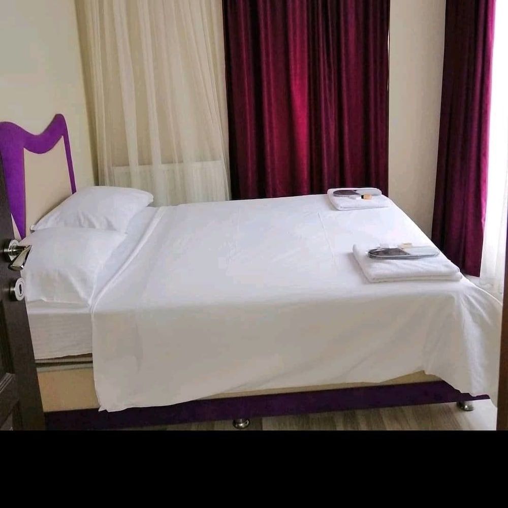 undefined Ozmen Residence