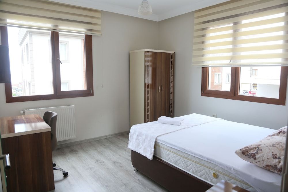 undefined Ince Apart 6