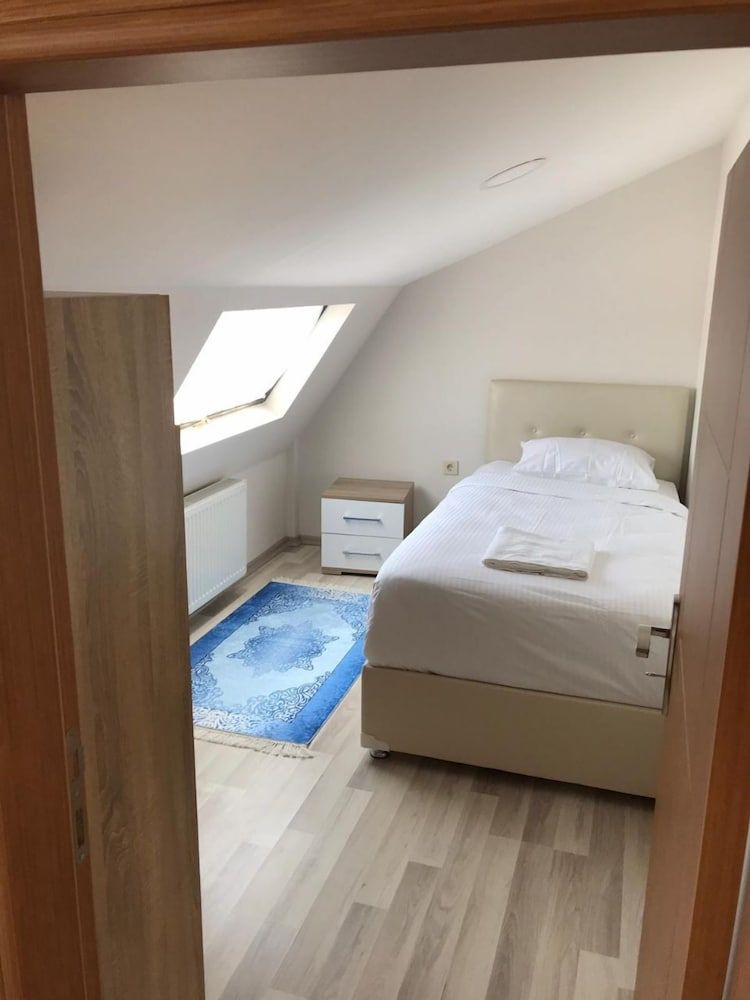 Guguvak Suites By Surur Comfort Apartment, 2 Bedrooms 4