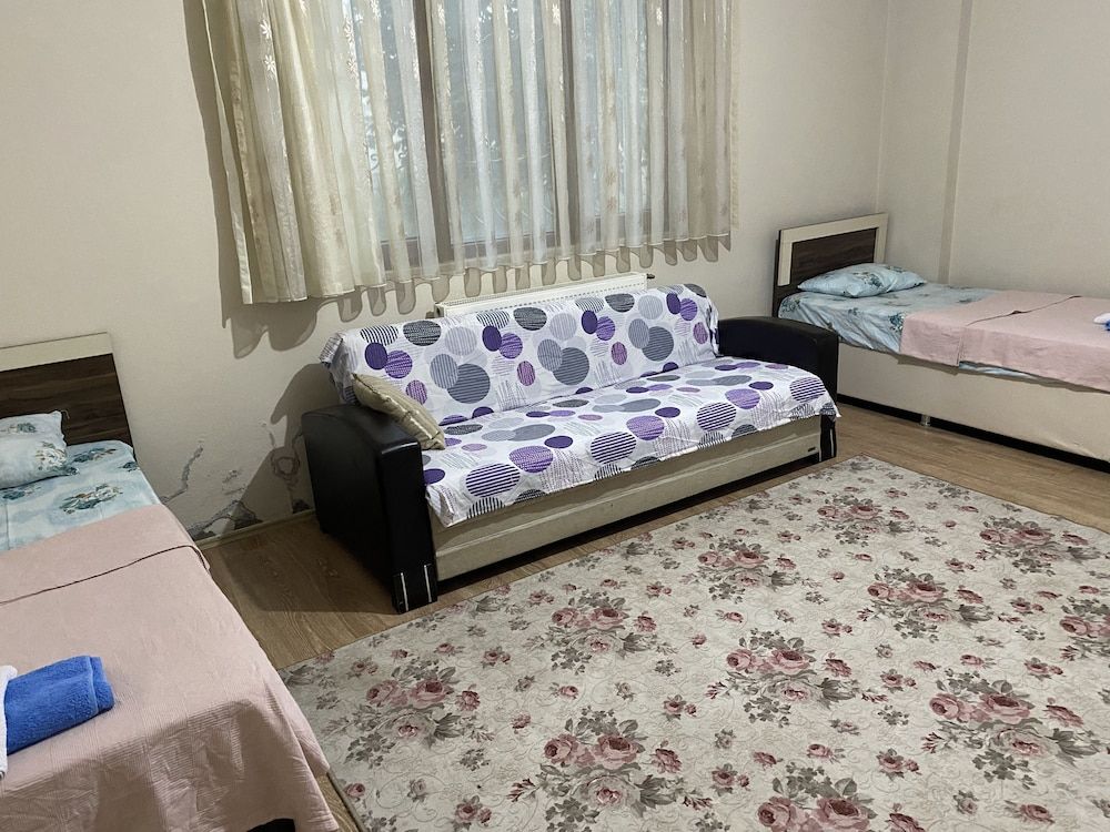 undefined Simsek Apart 7