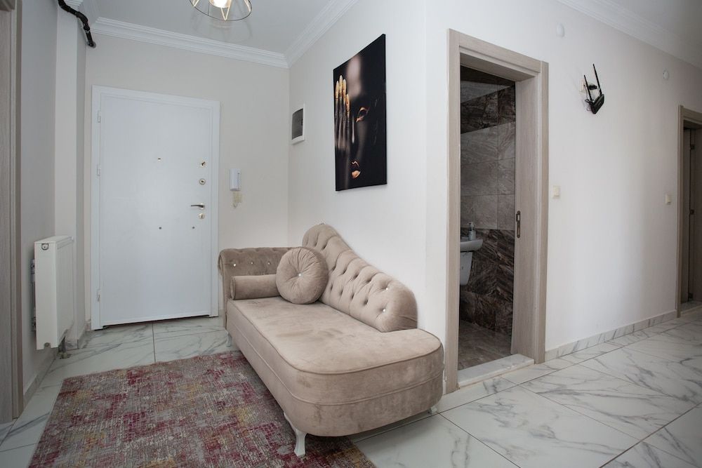 Leena Suites Deluxe Apartment, City View 27