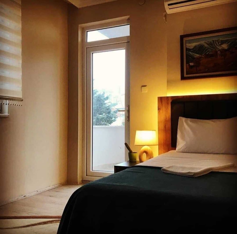 undefined Mila Suite 7