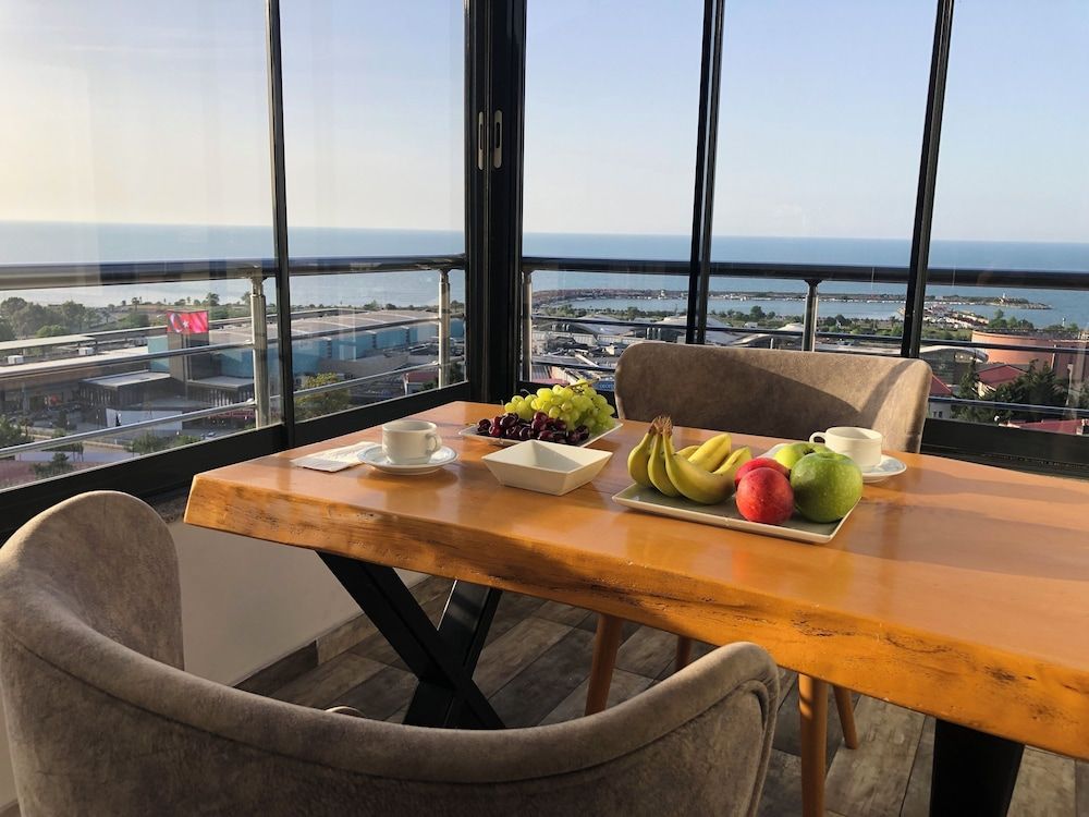 undefined Hann Otel 6