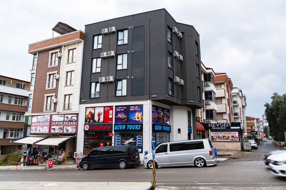 undefined Qzen Suit Apart 2