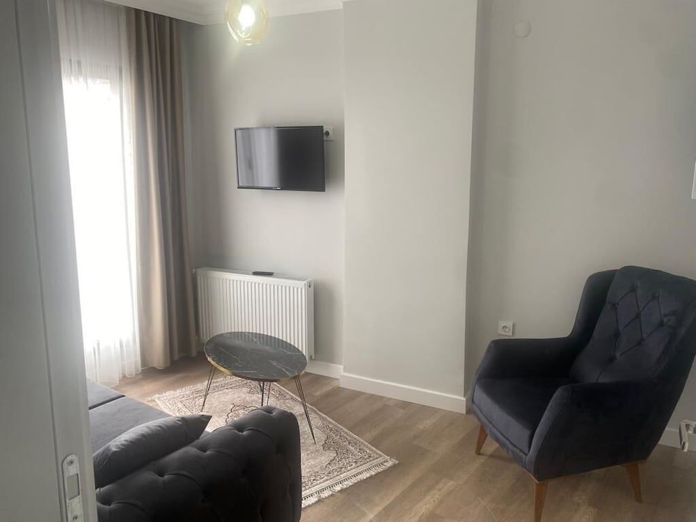 Qzen Suit Apart Comfort Apartment 9