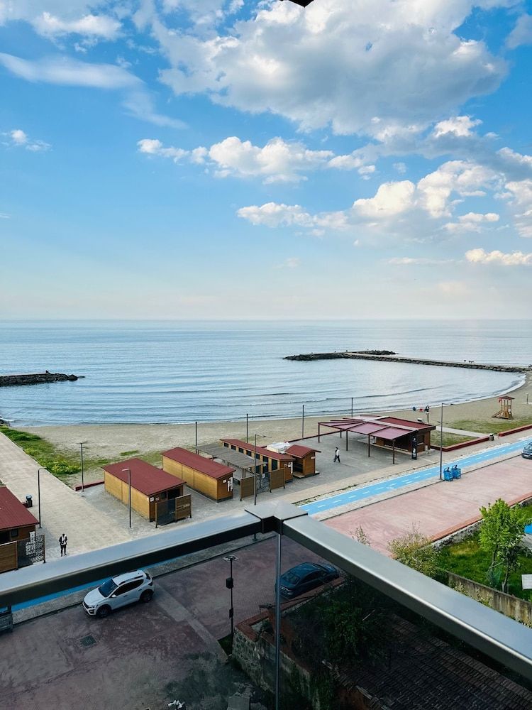 undefined Queen Palace Hotel Trabzon 3