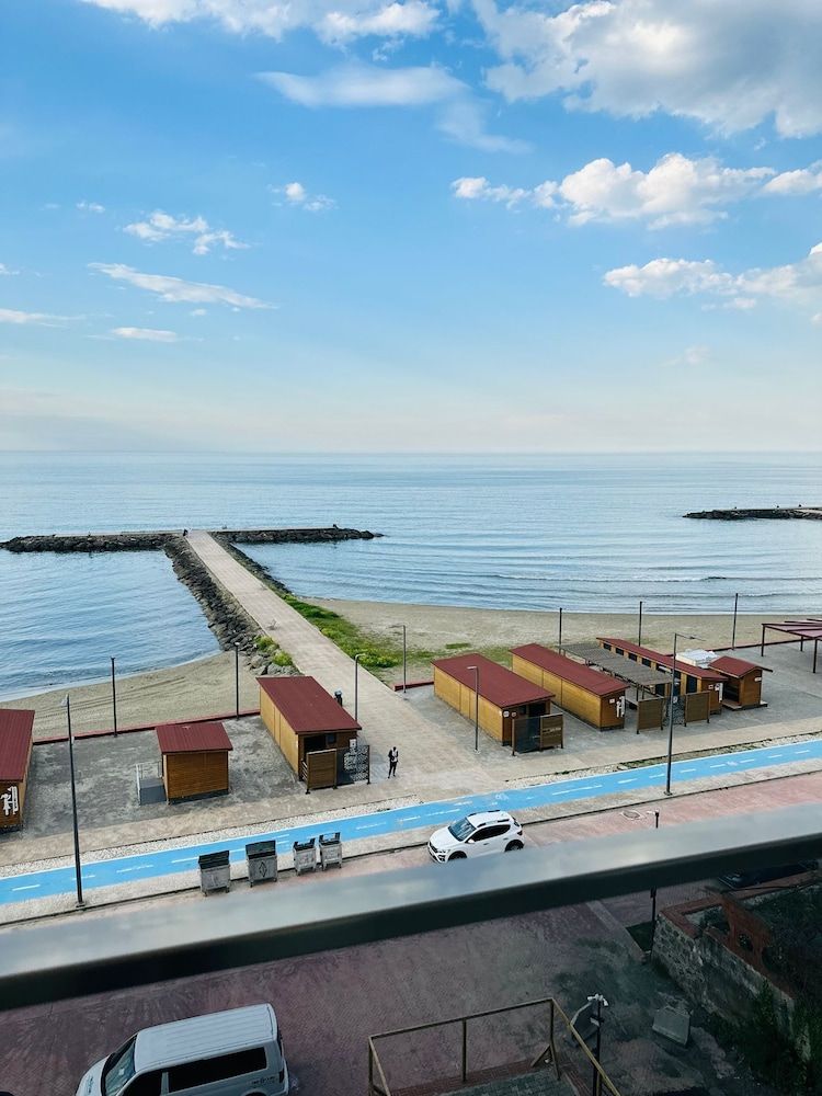 undefined Queen Palace Hotel Trabzon