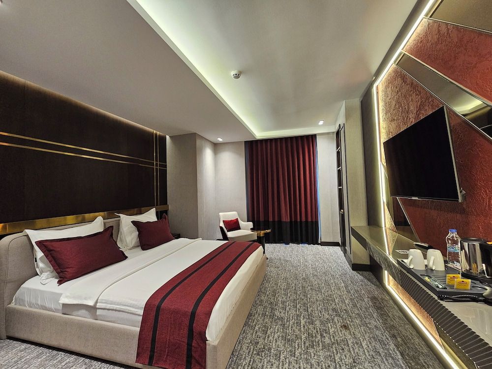 Asur Imperial Hotel