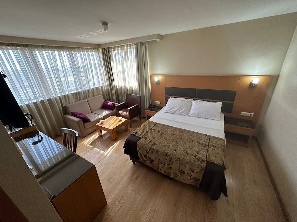 Pinar Elite Hotel Business Single Room 9