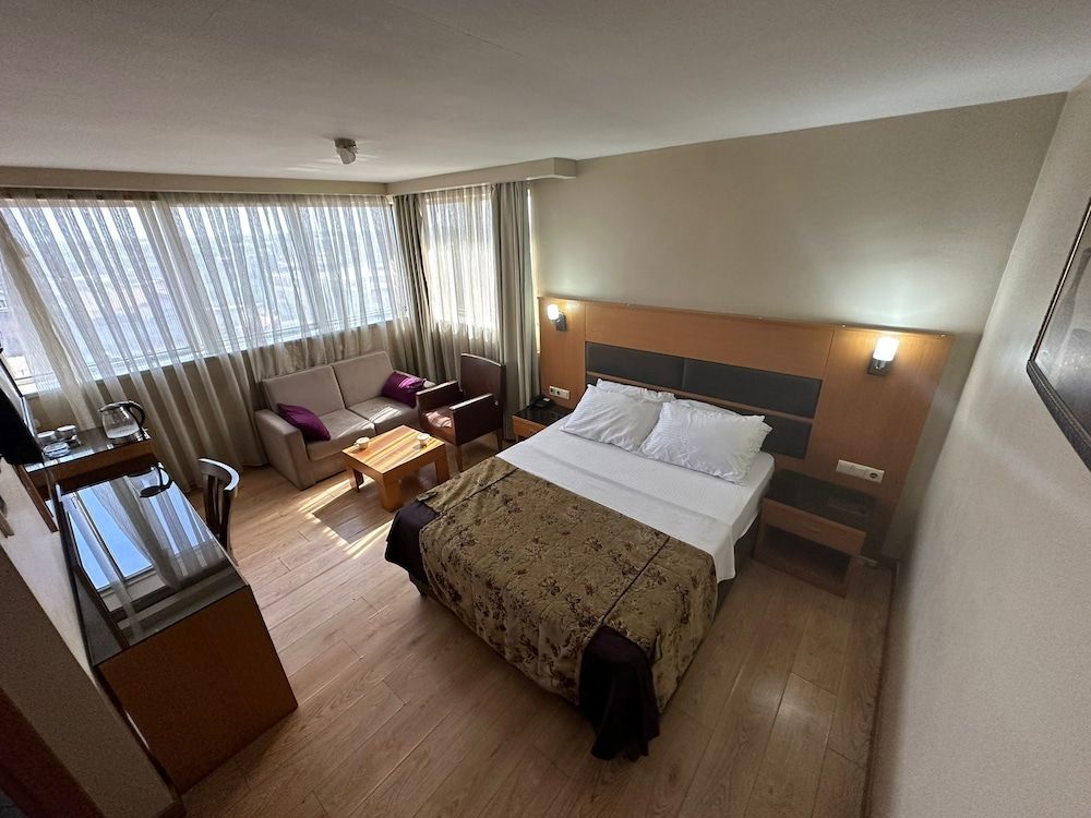 Pinar Elite Hotel Business Single Room 6