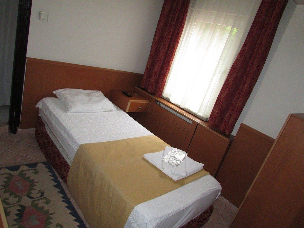 undefined Kadikoy Otel 3