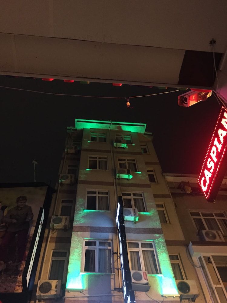 undefined Florin Hotel 7