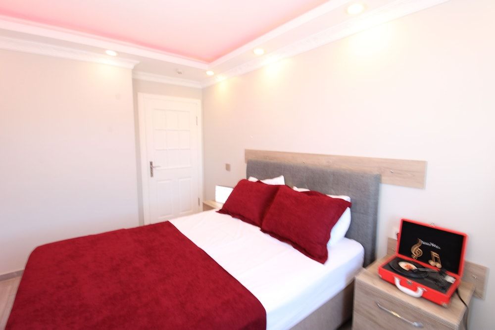 Quad Room