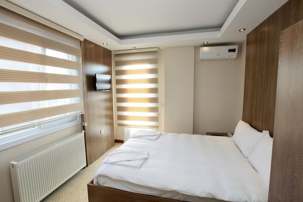 NY World Hotel Deluxe Double or Twin Room, Sea View 4