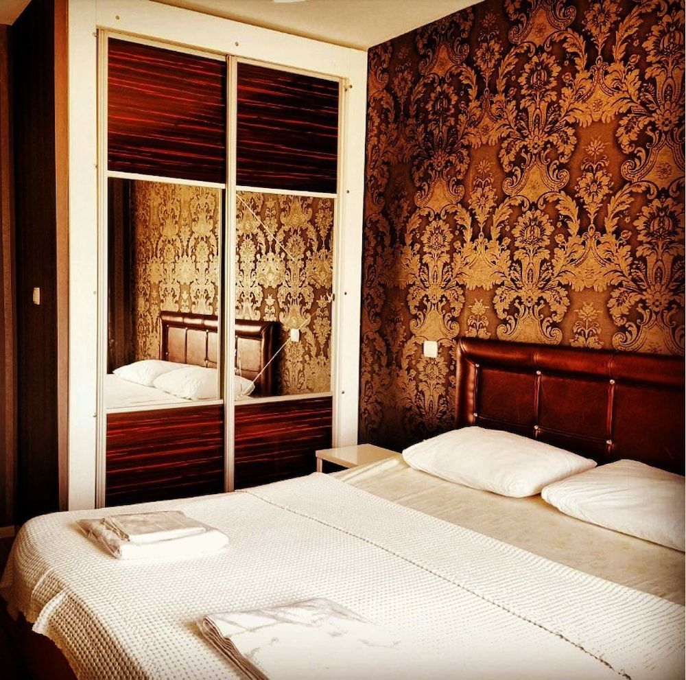 undefined Sefa House 3