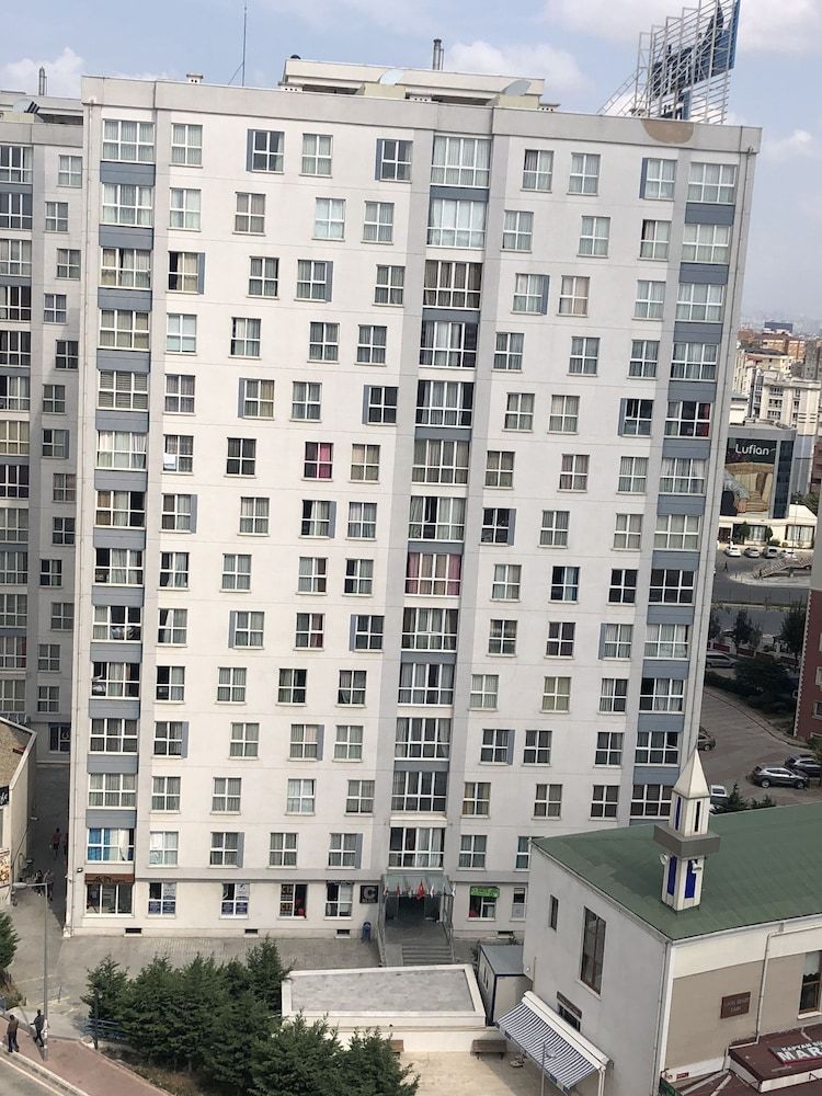 undefined Sefa House 5