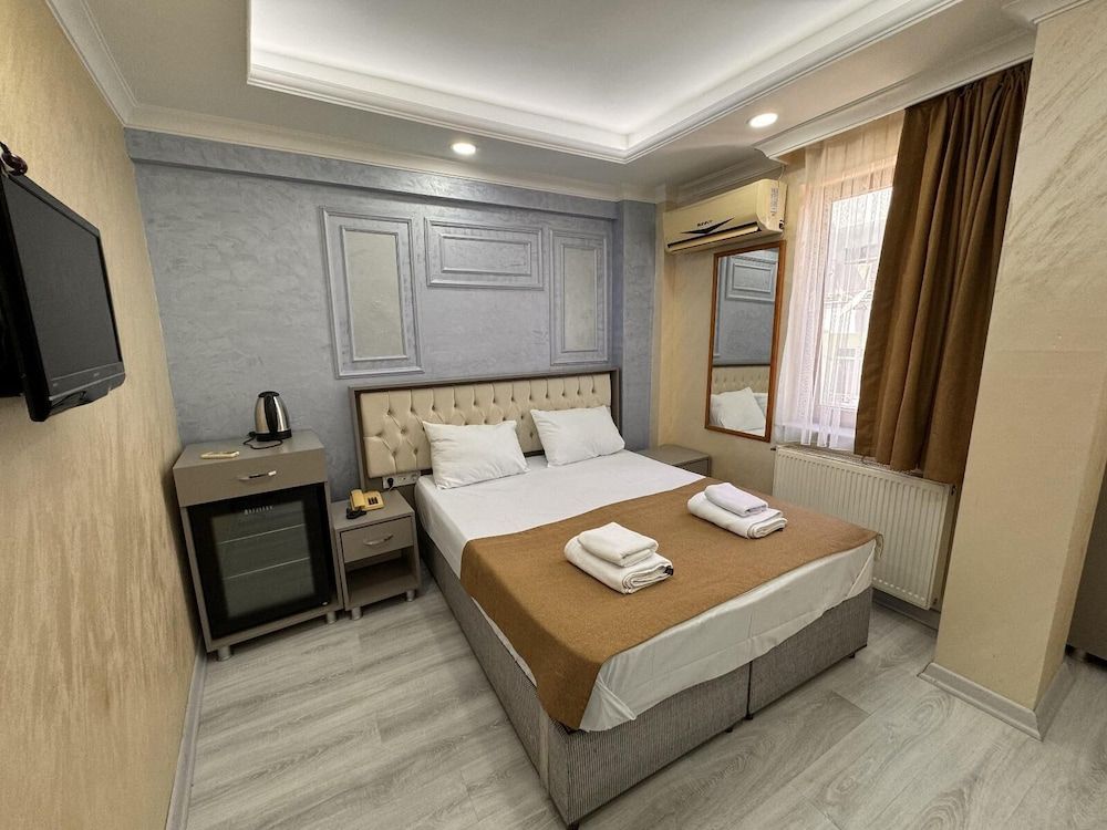 undefined Grand Kybele Hotel 10