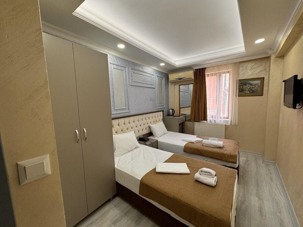 undefined Grand Kybele Hotel 7