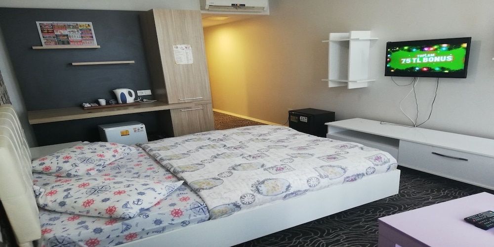 undefined N Suites 3