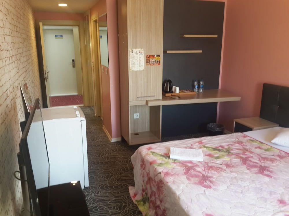 undefined N Suites 9