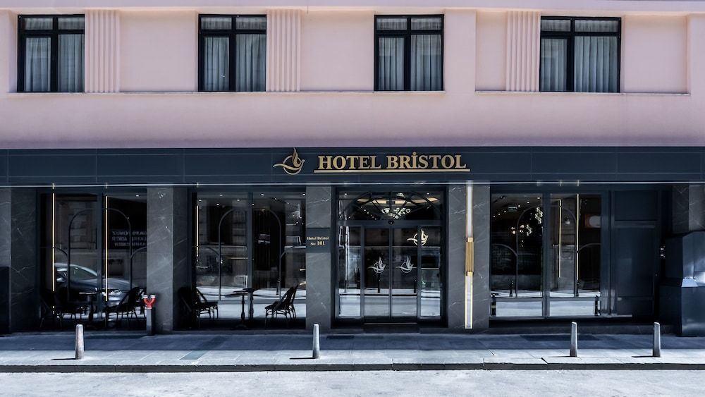 undefined Bristol Hotel 6