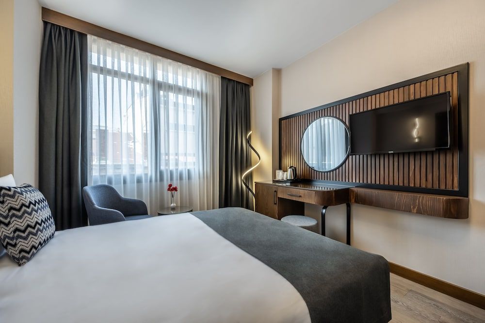 Superior Triple Room