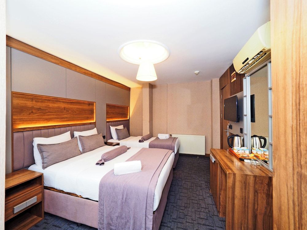 undefined Best House Hotel 4