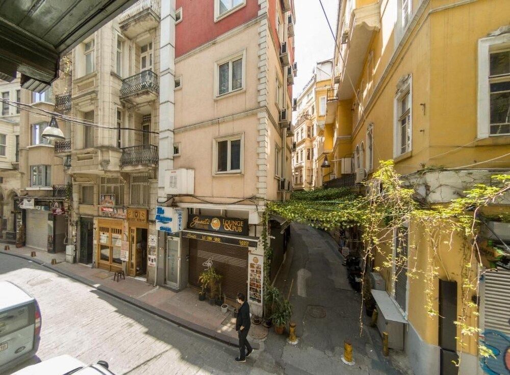 undefined The Merwano Hotel 3