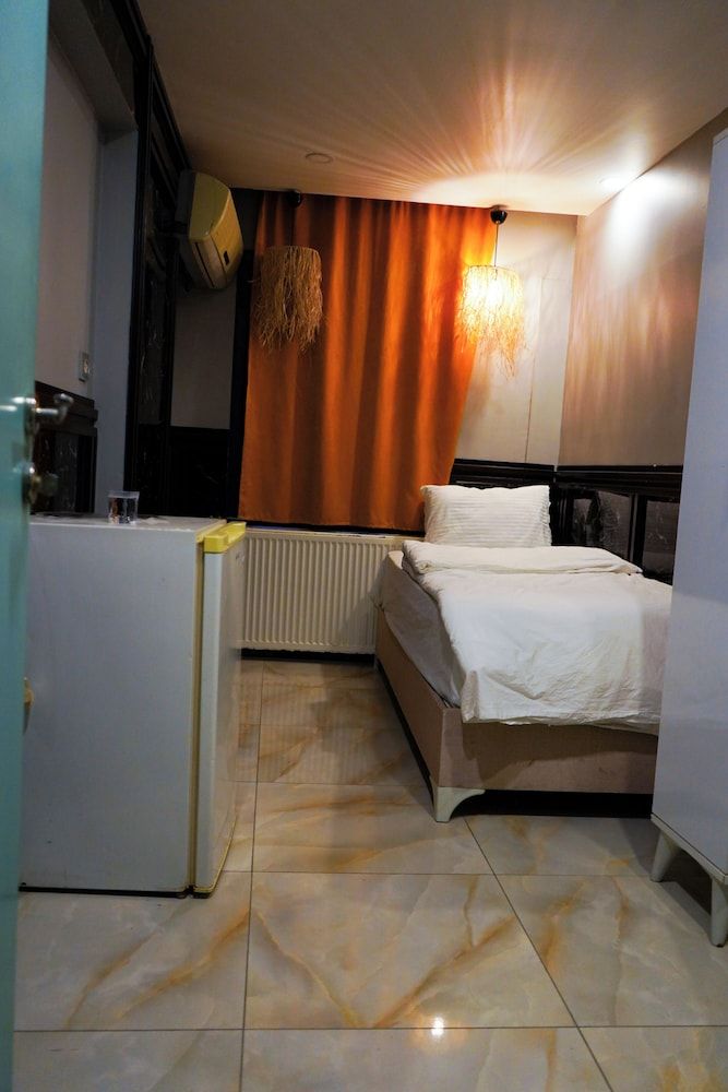 Pera Prince Hotel Superior Room 11