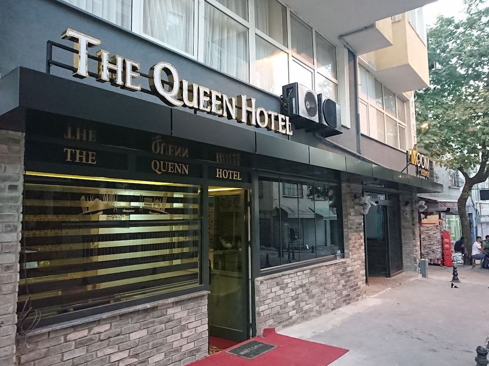 undefined The Queen Hotel 2