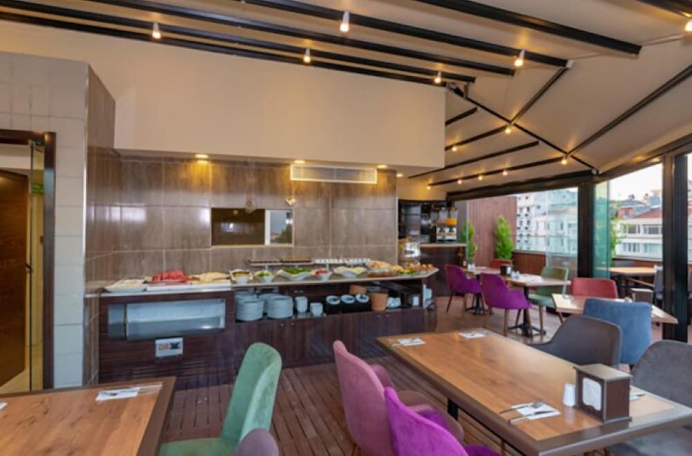 undefined Sultan City Hotel 7