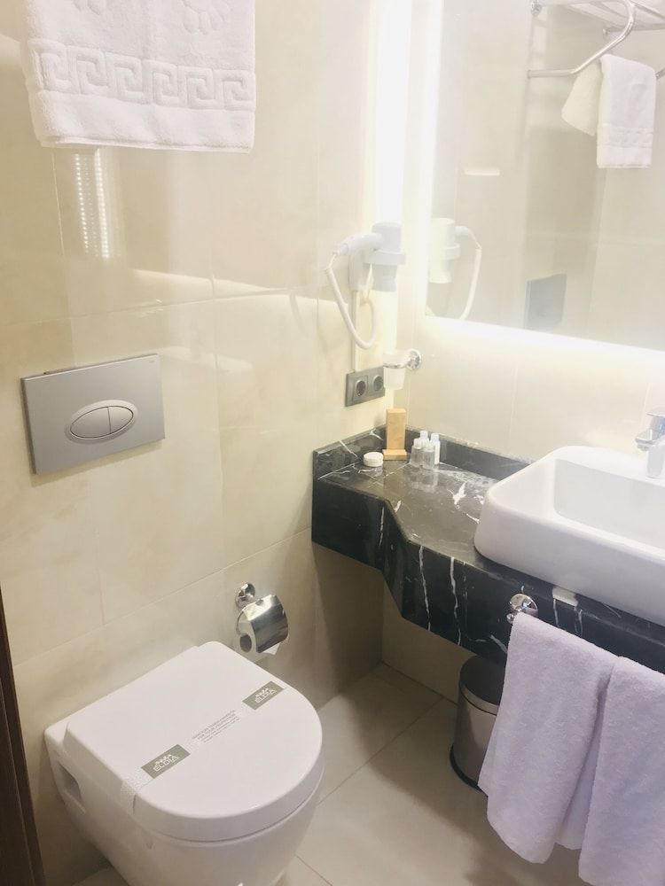 Taksim Time Hotel Deluxe Triple Room 2