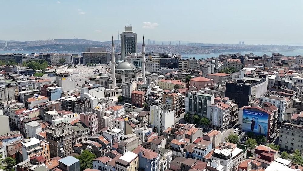 Taximtown Hotel Deluxe Double or Twin Room 7