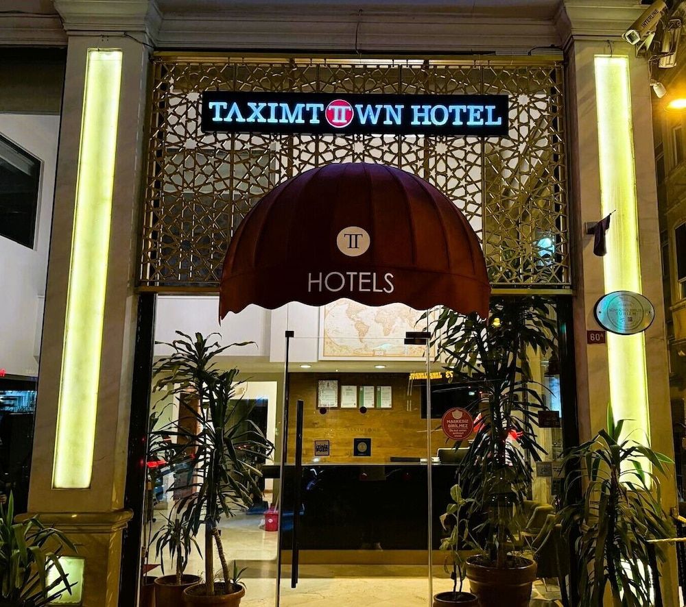 undefined Taximtown Hotel