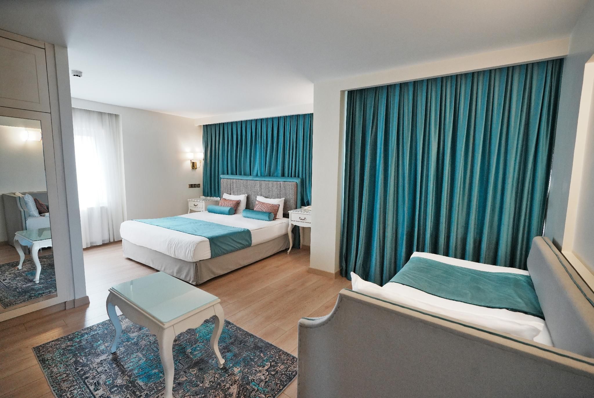 undefined Taximtown Hotel 7