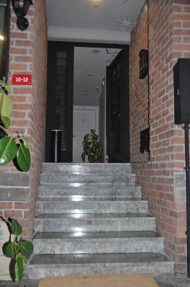 undefined Adams Suit 3