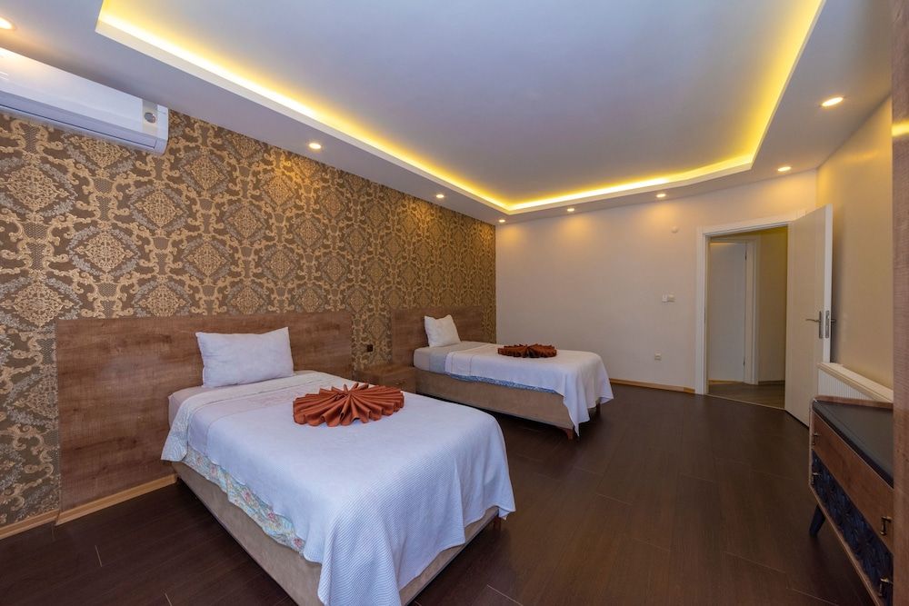 undefined Sufra Residence 8