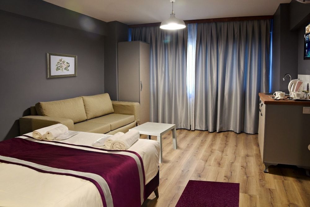 undefined Class Suites Taxim 2