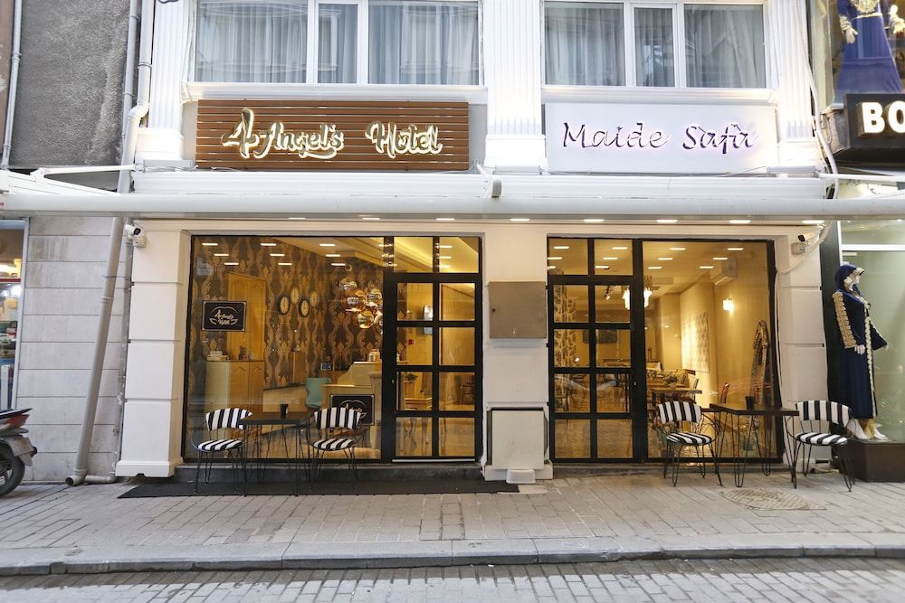 undefined 4 Angels Hotel 6