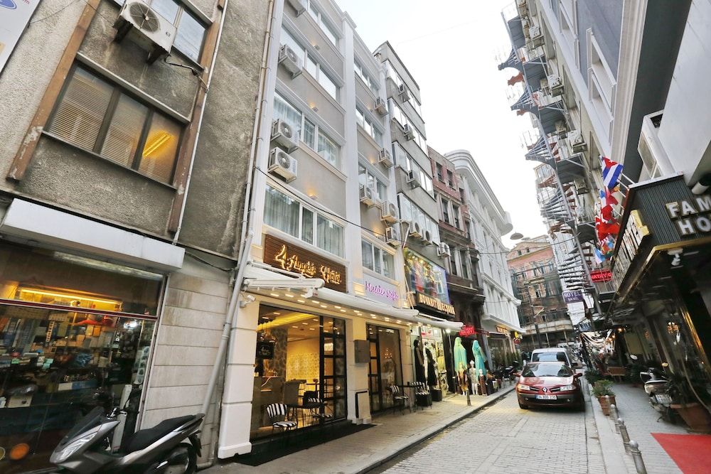 undefined 4 Angels Hotel 4