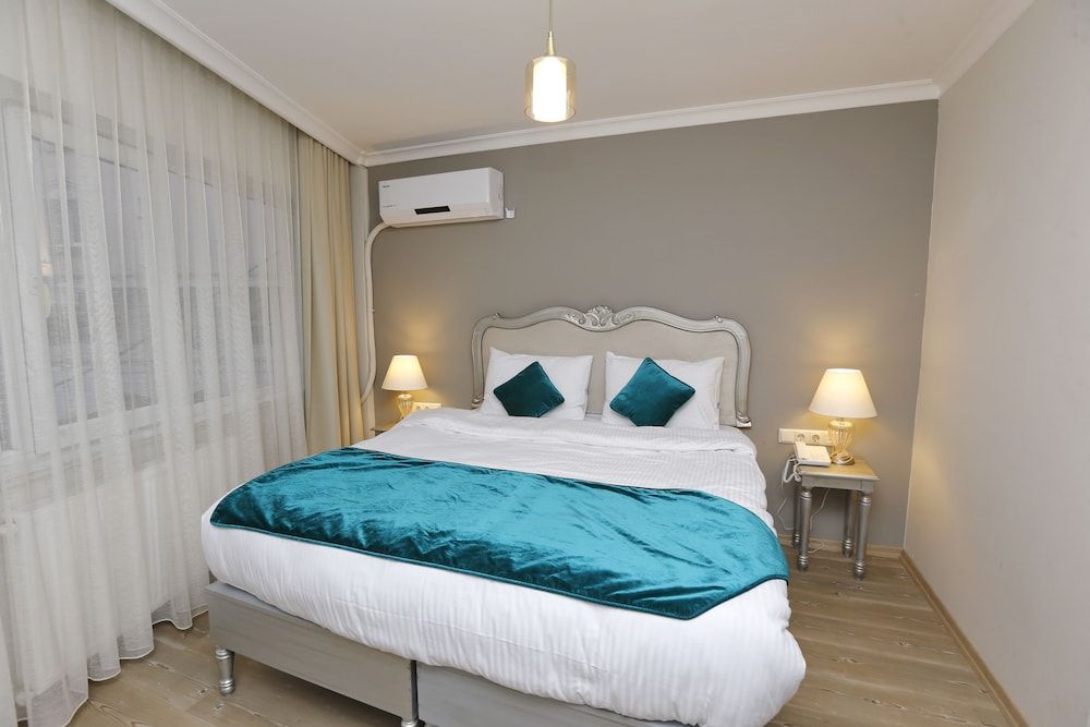 undefined 4 Angels Hotel 7