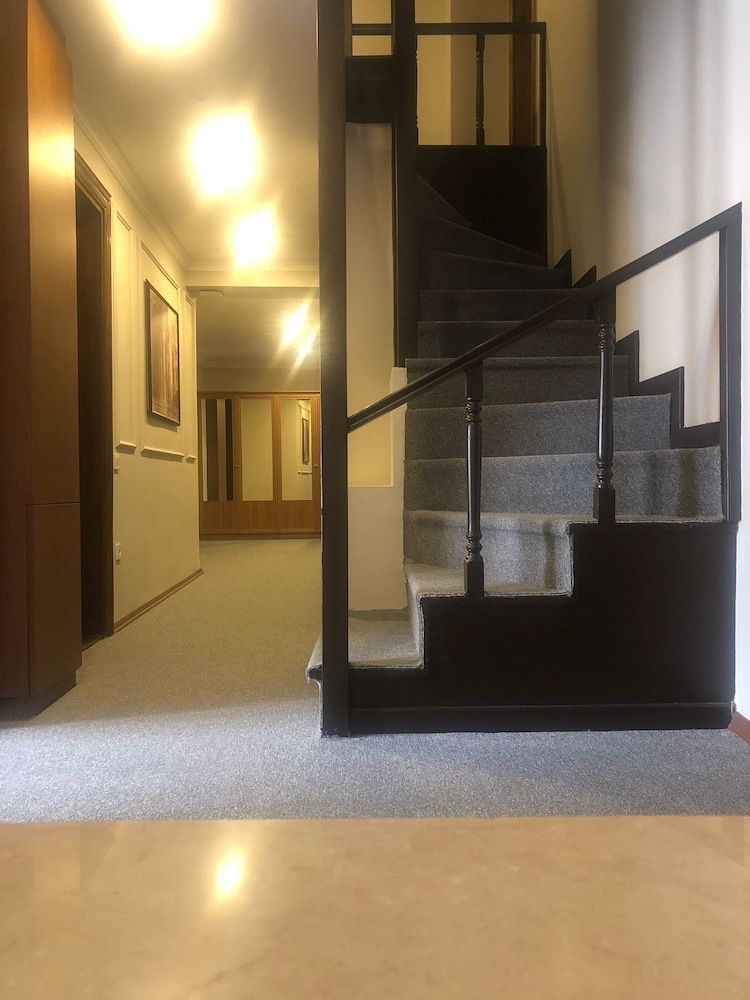 undefined Burckin Suleymaniye 10