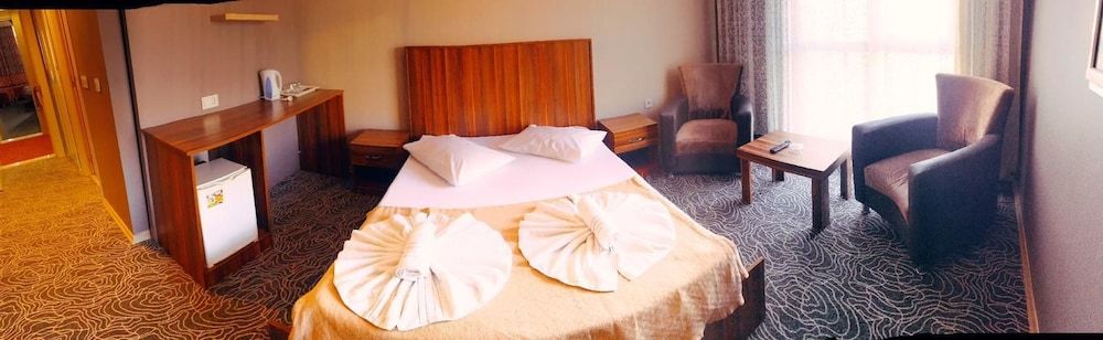 undefined Best Suites & Studios 2