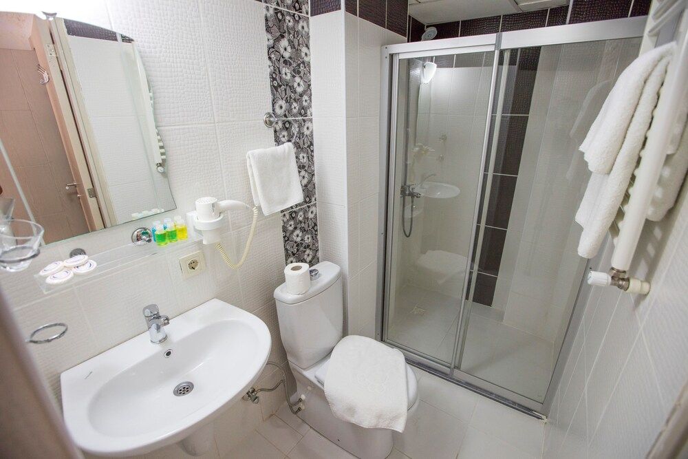 undefined The Macan Hostel 9