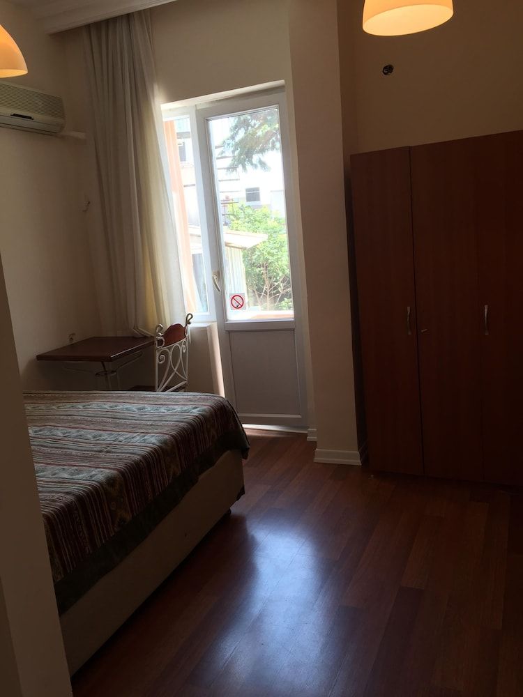 Nobel Hostel Guesthouse Deluxe Double Room, Private Bathroom 5